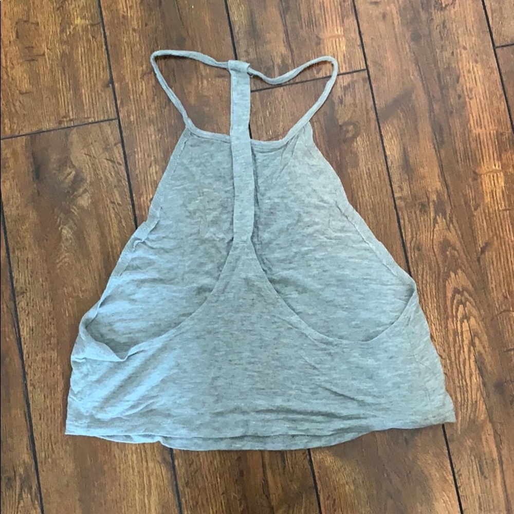 LuLus grey crop Tank Top